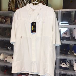 Under armor loose fit button up shirt 2xl